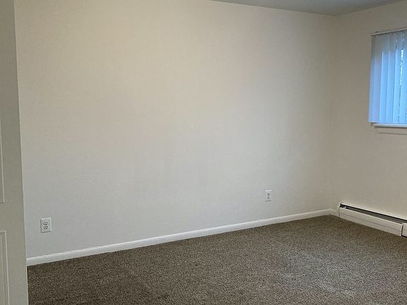 3rd image of 24901 Jefferson Ave APT 202