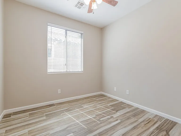 3049 S Sailors Way — Photo 17