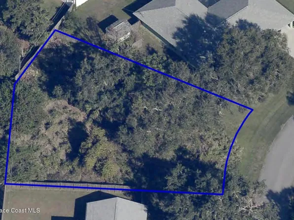 458 Rome Ave NE, Palm Bay, FL 32907