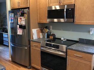 411 Torrington Pl, Silver Spring, MD 20901