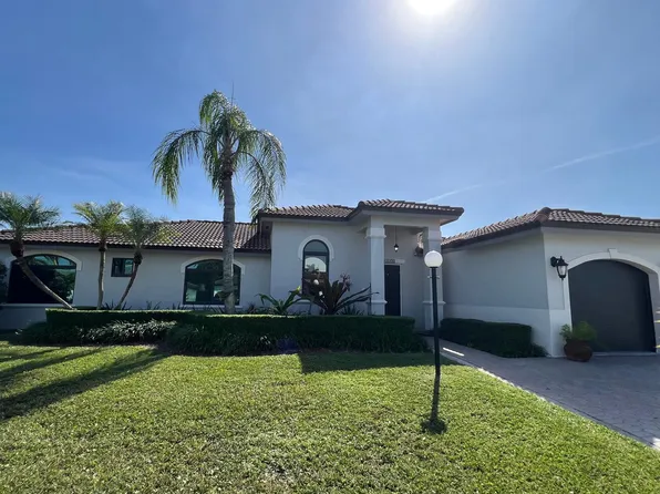 15274 SW 168th Ter, Miami, FL 33187
