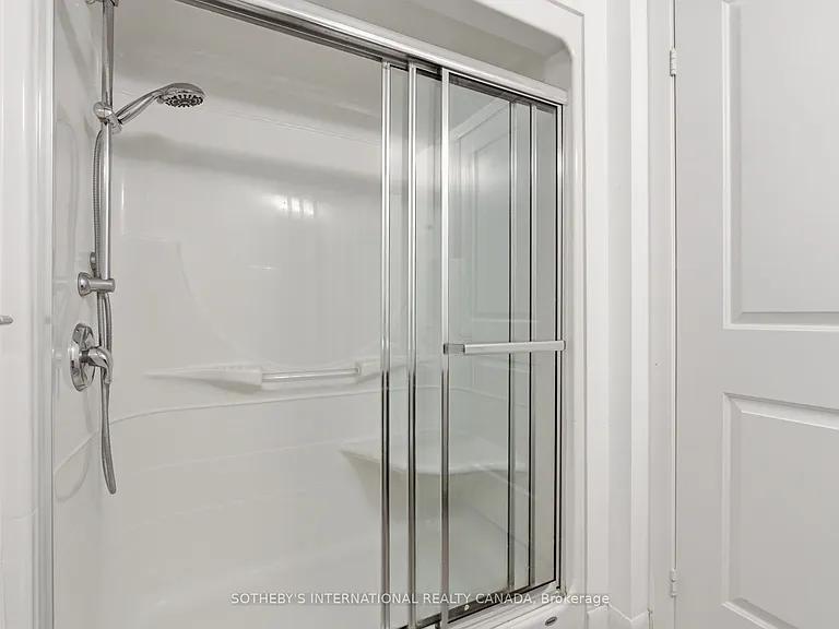 25 Town Centre Ct #3208 — Photo 18