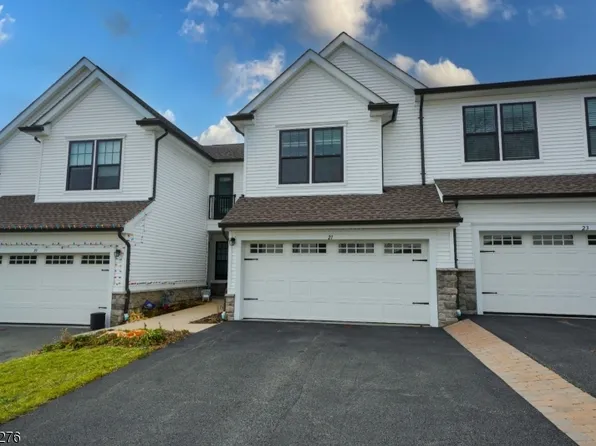 21 Primrose Ln, Allamuchy Twp., NJ 07840