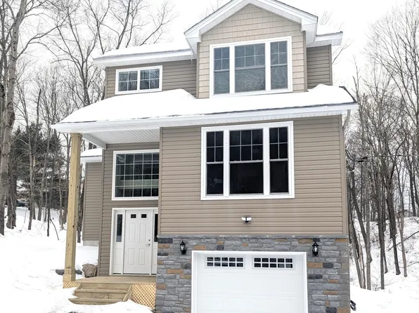 203 Lincoln Ln, East Stroudsburg, PA 18301