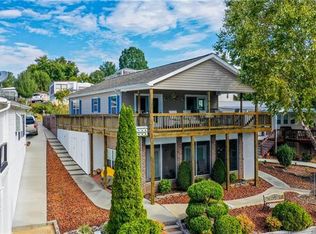 145 Badin Lake Rd, New London, NC 28127