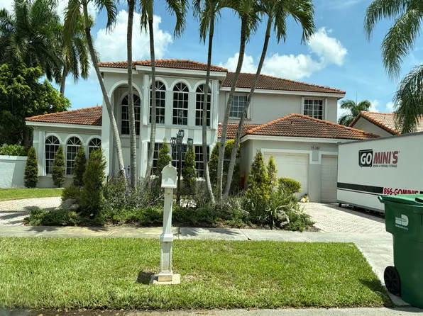 15381 SW 112th Ter, Miami, FL 33196