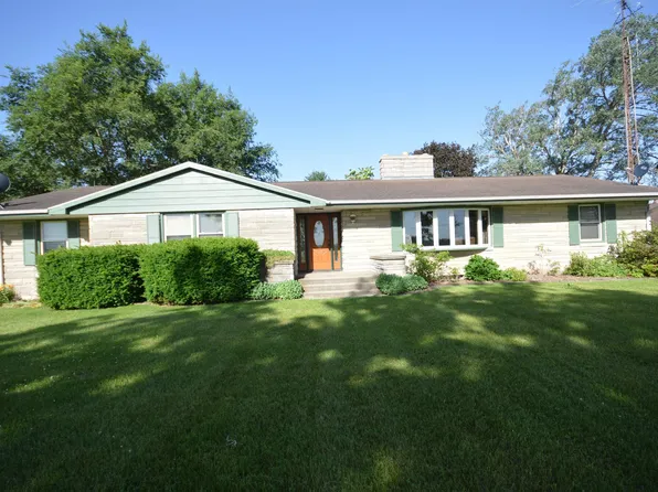 8226 E State Hwy #104, Walkerton, IN 46574