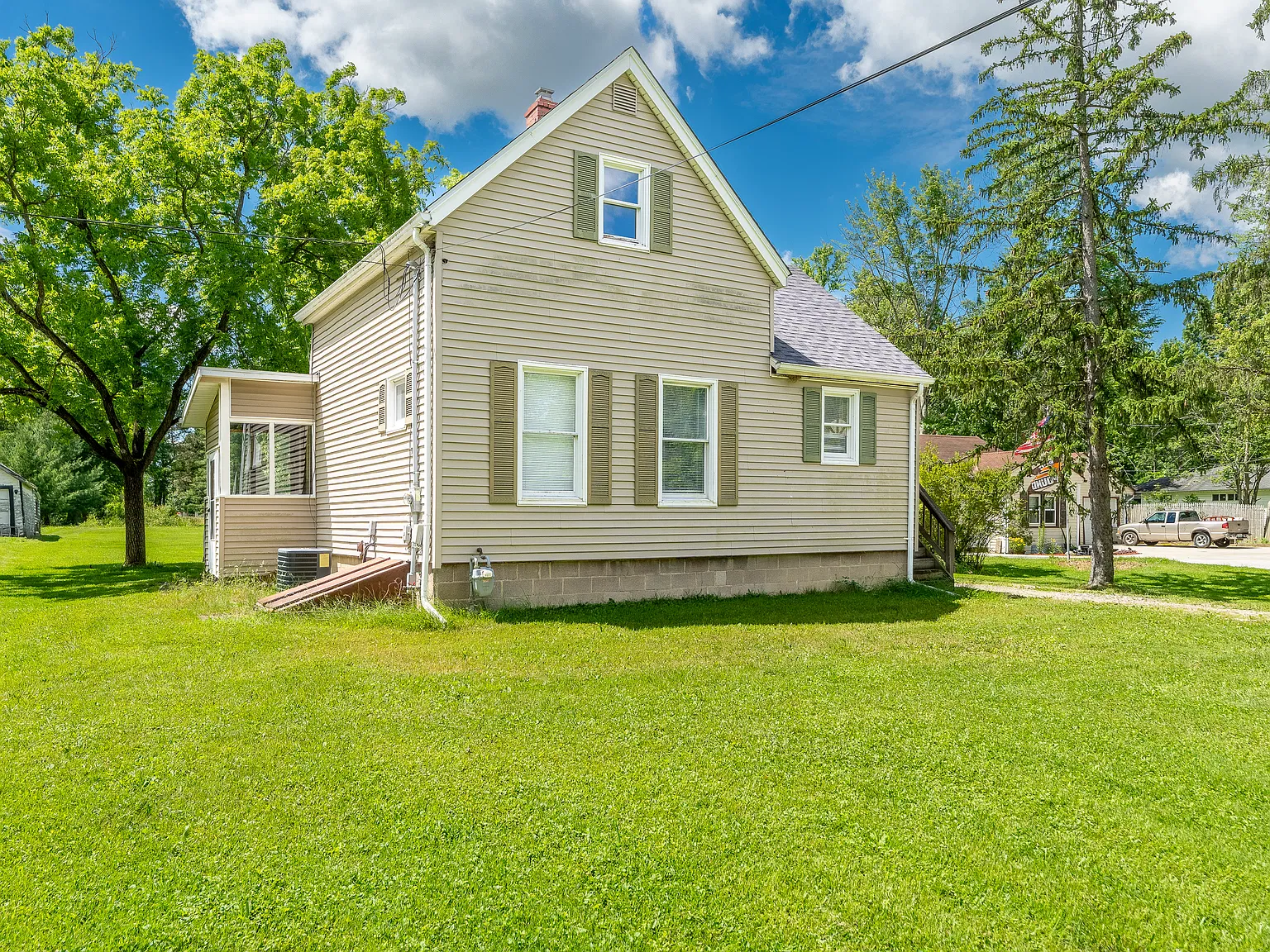 27309 Bagley Rd — Photo 2