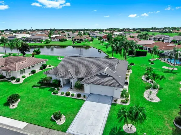 724 Elkhorn Rd, Sun City Center, FL 33573