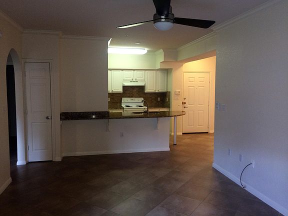 3rd image of 911 N Orange Ave APT 330