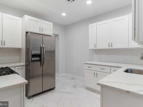 4th image of 2511 E Allegheny Ave