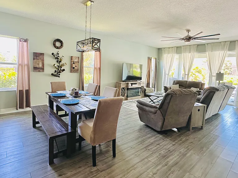 5847 Silver Sun Dr — Photo 7
