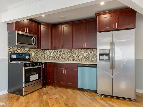 10453 164th St, Jamaica, NY 11433