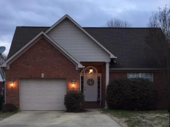 3263 Winchester Cir, Tupelo, MS 38801