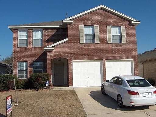 2nd image of 7519 Parkwood Way
