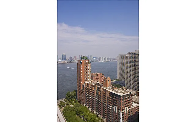 Sold by Douglas Elliman | media 13