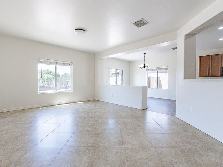 1083 W Calle Vista De Suenos — Photo 13