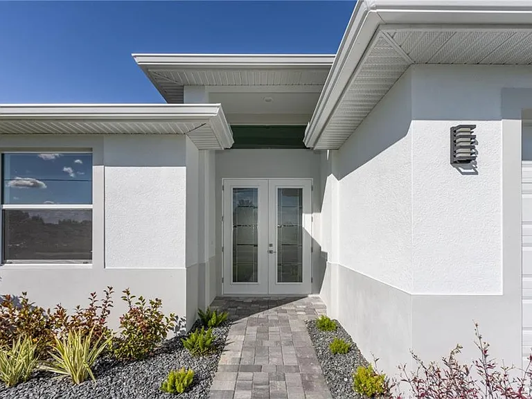 2601 Diplomat Pkwy W — Photo 3
