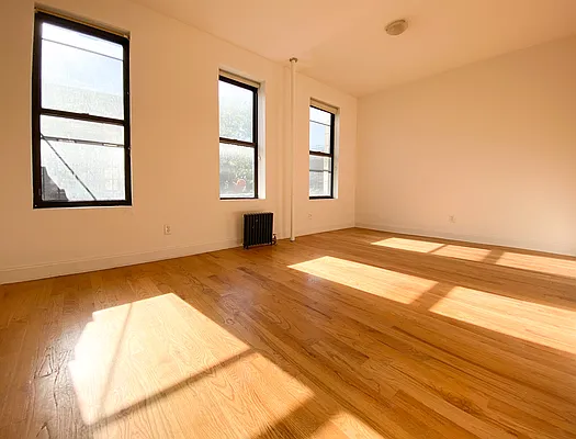 Rented by (Legacy) NY Quality Living Uptown | media 28