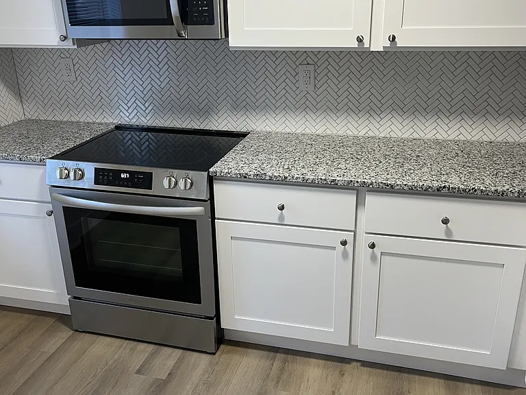 278 Randolph Rd — Photo 8