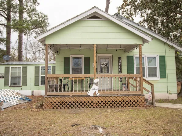 111 Hoover St S, Hampton, SC 29924