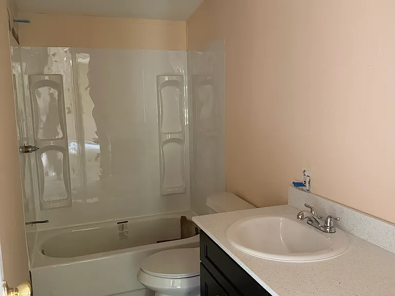 306 Pecan St — Photo 2