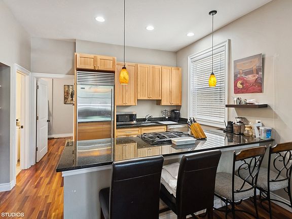 3rd image of 2729 N Magnolia Ave
