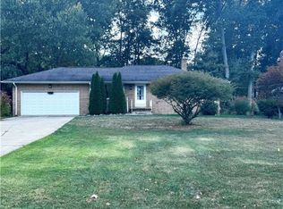 31635 Lake Rd, Avon Lake, OH 44012