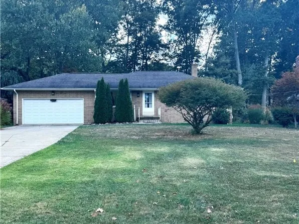 31635 Lake Rd, Avon Lake, OH 44012