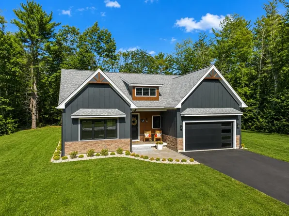 64 Fairway Drive, Ashland, NH 03217