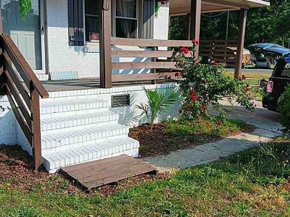 511 Odum Rd, Lumberton, NC 28360