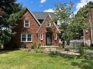 380 Townview Cir N, Mansfield, OH 44907