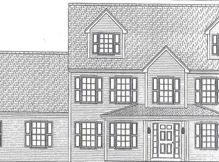 42 Arbor Rdg, Plymouth, MA 02360