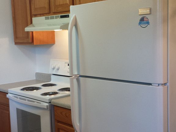 5th image of 1283 Pottery Ave