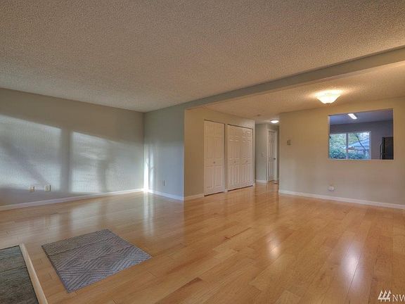 4th image of 23816 12th Pl S APT 403