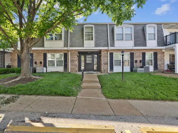 1677 Herault Pl APT H, Saint Louis, MO 63125