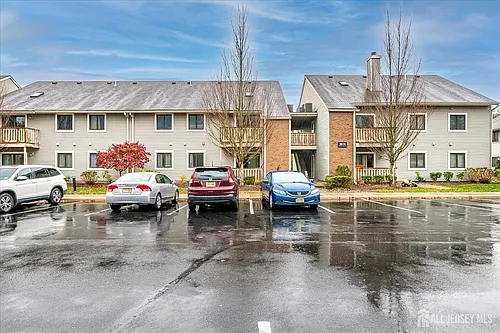 211 Ravens Crest Dr Photo 1