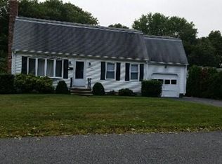 17 Fenton St, Framingham, MA 01701