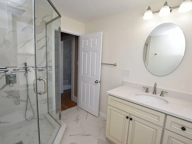 74 Spring St #2 — Photo 3