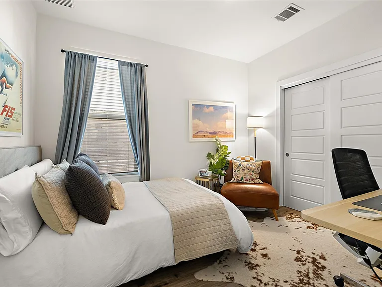 1402 Singleton Ave #B — Photo 15
