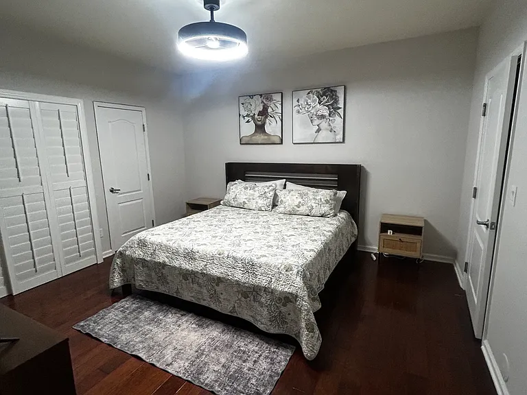 10205 Camborne Ave #104 — Photo 1