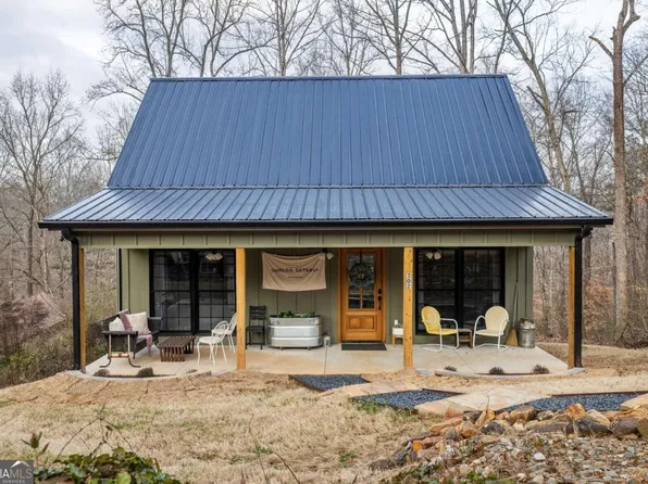 302 Gumlog Dr, Lavonia, GA 30553