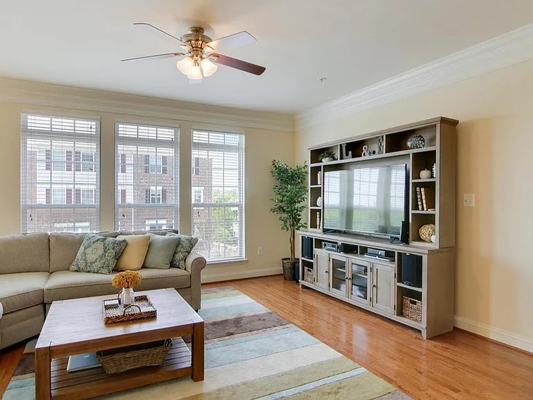 18603 Poplar Glen Ct — Photo 4