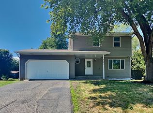 6243 Larch Ln N, Maple Grove, MN 55369