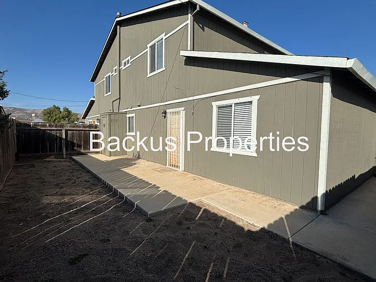 1825 Palm Ave #A — Photo 18