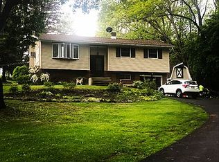 72 Free Union Rd, Belvidere, NJ 07823