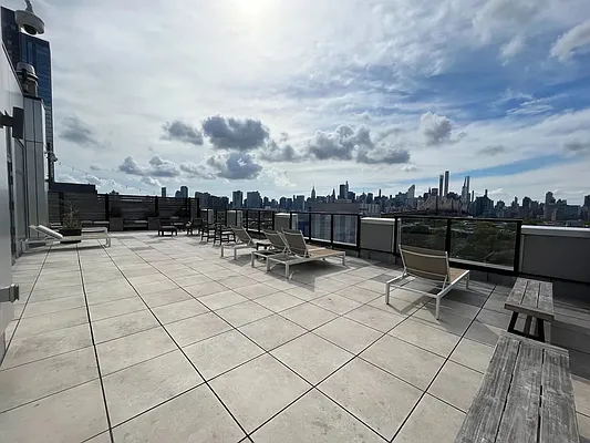 Rented by Rentopia | media 43