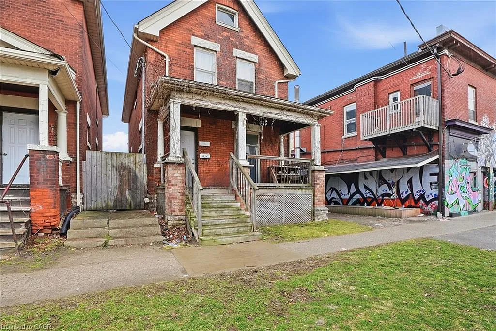 53 Chatham St photo 1