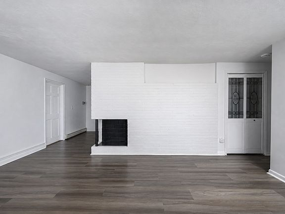4th image of 95 Rindone St