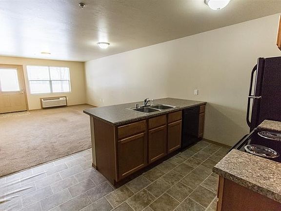 2nd image of 3800 Oleary St #3840208